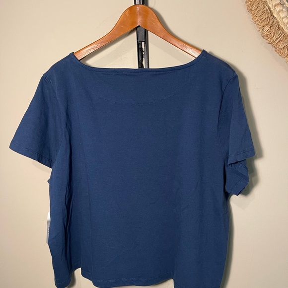 NWT Disney Top Size 2X - Picture 9 of 9